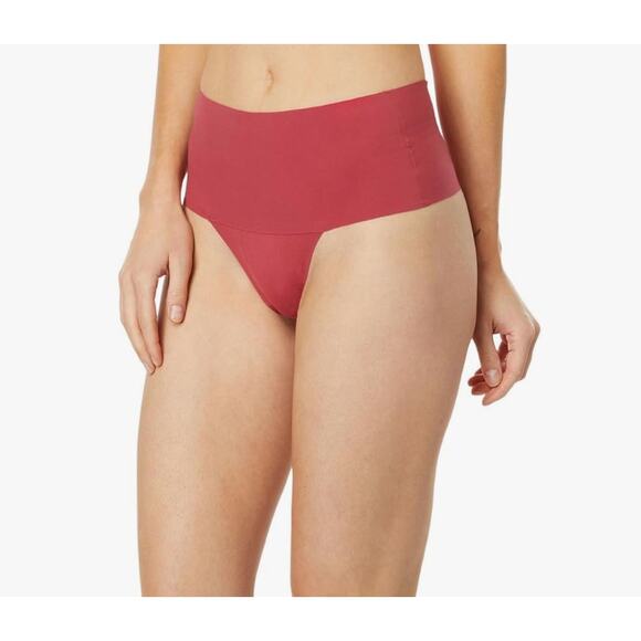 Spanx Women's Undie-tectable Seamless Tummy Control Thong Small NEW - Picture 1 of 9